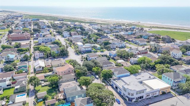 1224 Avenue L, Galveston, TX 77550