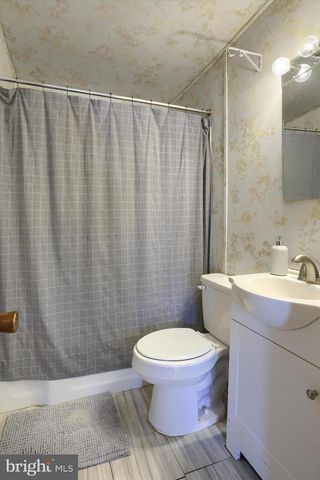 515 TERRACE DR, New Cumberland, PA 17070