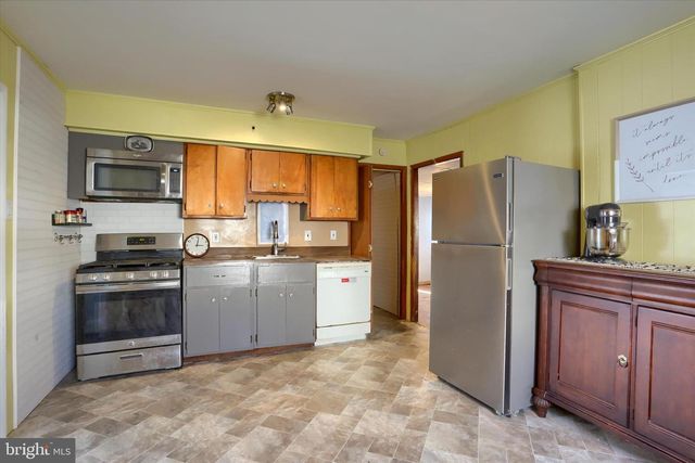 515 TERRACE DR, New Cumberland, PA 17070