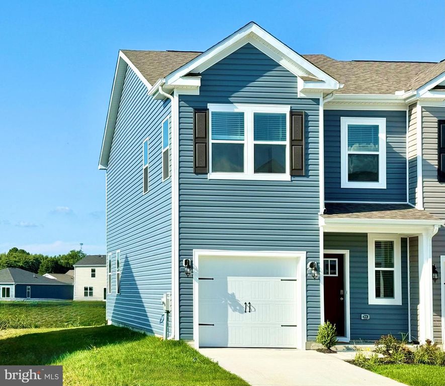 541 NORWOOD DR, Ellendale, DE 19941