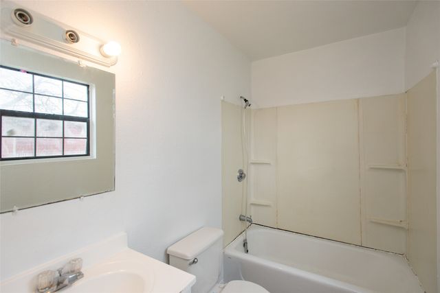 8400 Lady Bird, Kemp, TX 75143