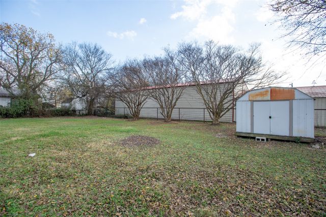 8400 Lady Bird, Kemp, TX 75143