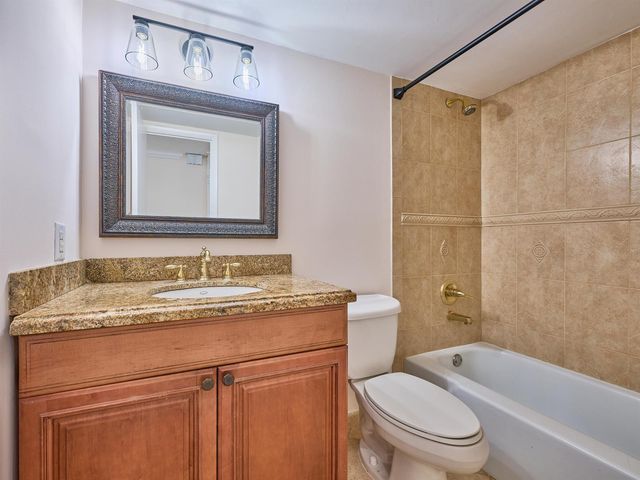 305 N Pompano Beach Boulevard 1204, Pompano Beach, FL 33062