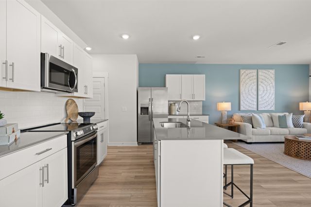 1670 Manuka Lane, Columbia, TN 38401