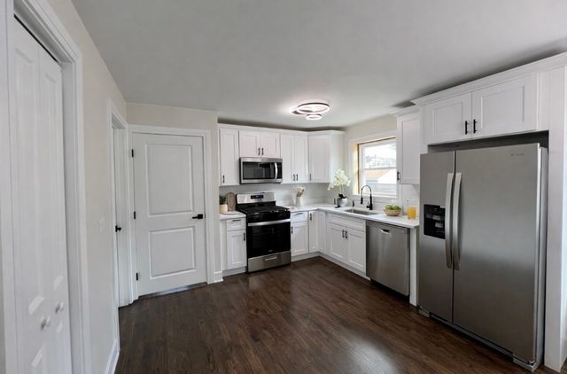 12401 Justine Street, Calumet Park, IL 60827