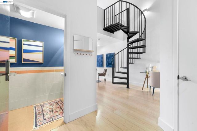 3960 Adeline St 107, Emeryville, CA 94608