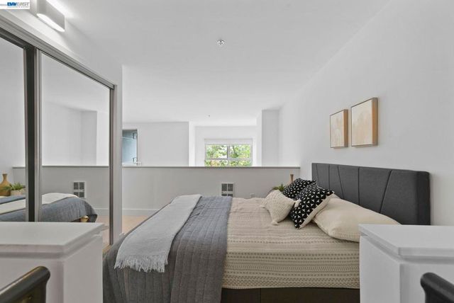 3960 Adeline St 107, Emeryville, CA 94608