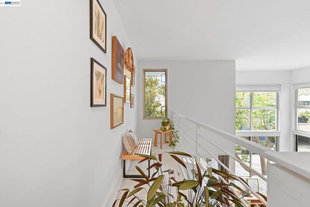 3960 Adeline St 107, Emeryville, CA 94608