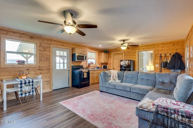 117-125 Ridgeview Drive, Elizabethton, TN 37643