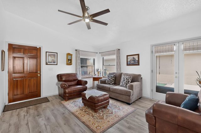 316 Palmer Park Drive NE, Albuquerque, NM 87123