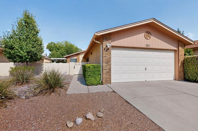 316 Palmer Park Drive NE, Albuquerque, NM 87123