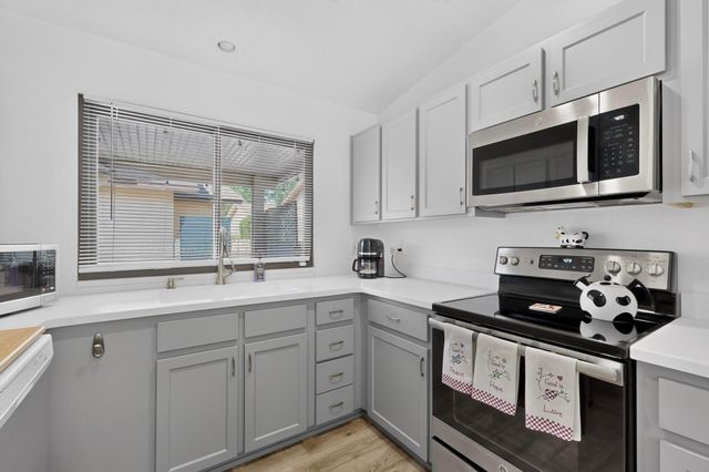 316 Palmer Park Drive NE, Albuquerque, NM 87123