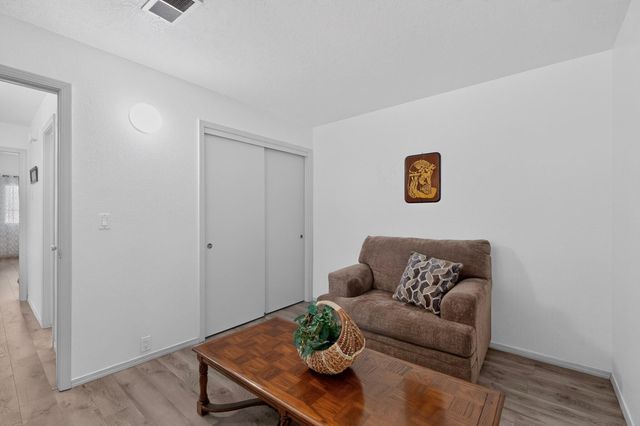 316 Palmer Park Drive NE, Albuquerque, NM 87123