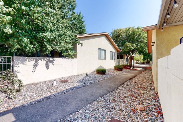316 Palmer Park Drive NE, Albuquerque, NM 87123