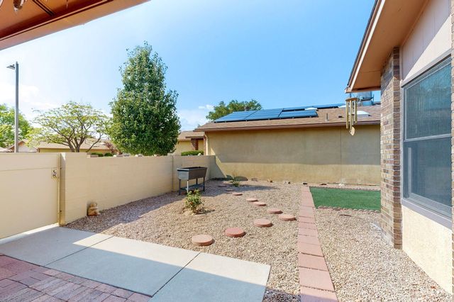 316 Palmer Park Drive NE, Albuquerque, NM 87123