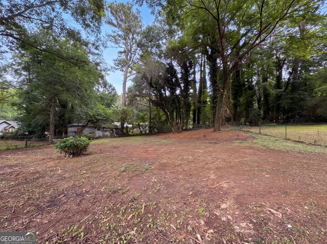 210 Pinewood Lane, Stockbridge, GA 30281
