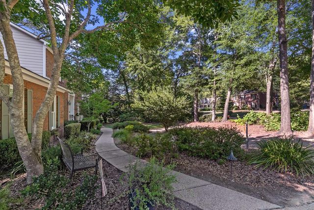 1205 Hillbrook, Dothan, AL 36303