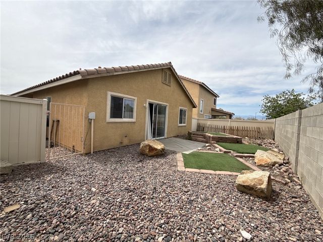 824 Blushing Rose Place, Henderson, NV 89052