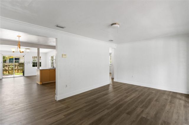 511 NE 110th Terrace, Miami, FL 33161