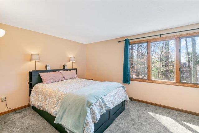 281 Boylston St H, Lowell, MA 01852