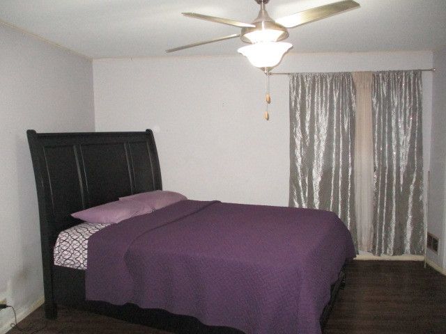 6526 Howard Avenue, Indian Head Park, IL 60525