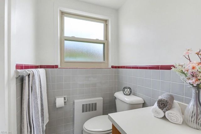 7305 River RD A, Newport News, VA 23607