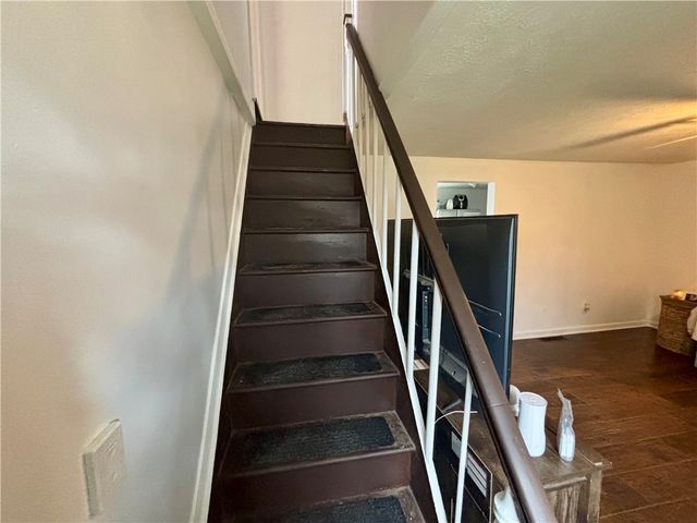 61 Auburn Avenue, Gates, NY 14606