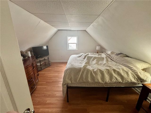 61 Auburn Avenue, Gates, NY 14606