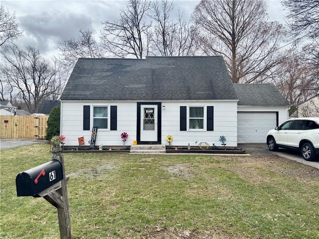 61 Auburn Avenue, Gates, NY 14606