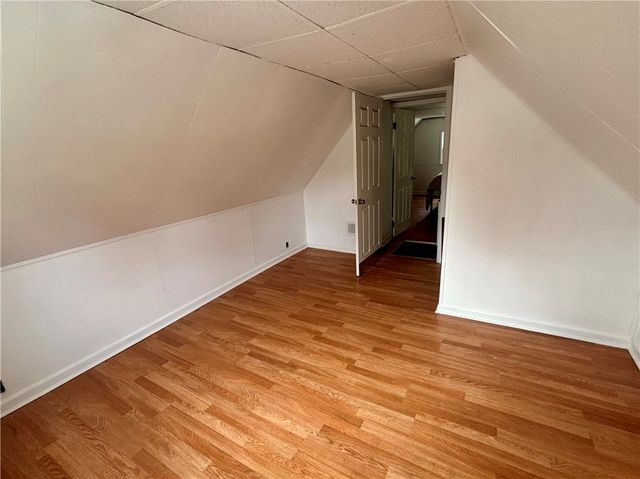 61 Auburn Avenue, Gates, NY 14606