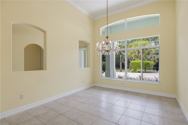 6525 7th Manor, Vero Beach, FL 32968