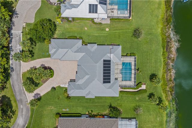 6525 7th Manor, Vero Beach, FL 32968