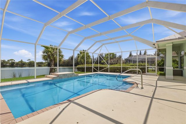 6525 7th Manor, Vero Beach, FL 32968