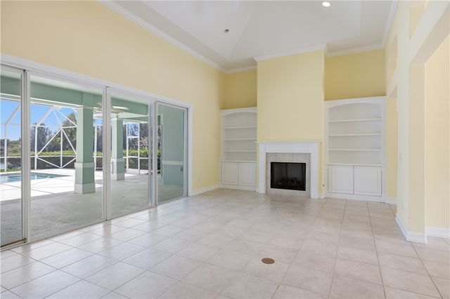 6525 7th Manor, Vero Beach, FL 32968