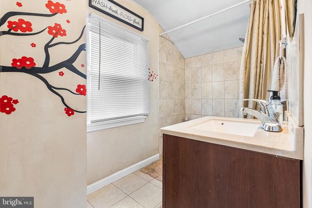 22 ROSE LN, Burlington Township, NJ 08016