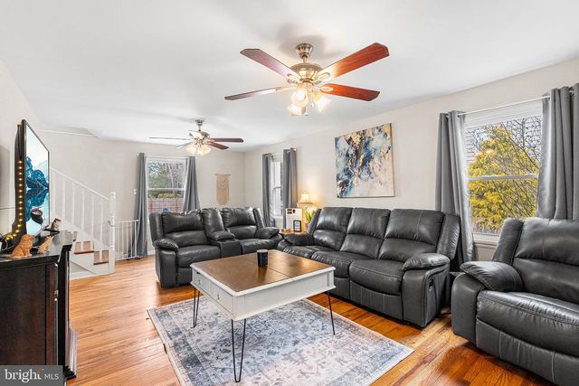 22 ROSE LN, Burlington Township, NJ 08016