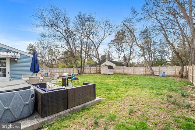 22 ROSE LN, Burlington Township, NJ 08016