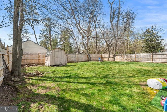 22 ROSE LN, Burlington Township, NJ 08016