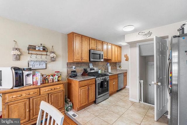 22 ROSE LN, Burlington Township, NJ 08016