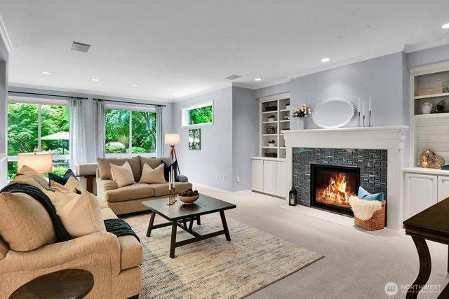 22707 NE 142nd Place, Woodinville, WA 98077