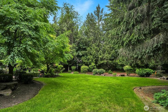22707 NE 142nd Place, Woodinville, WA 98077