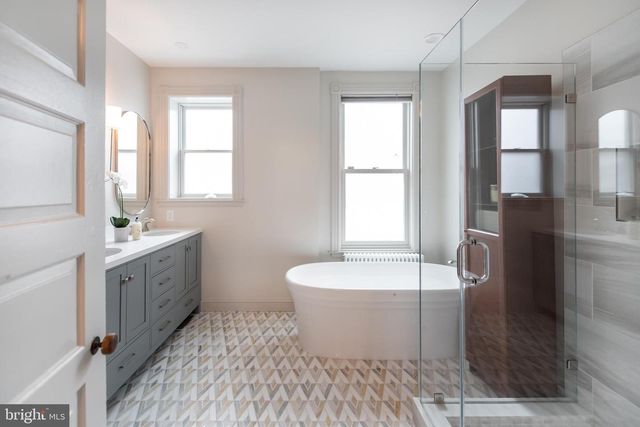 1120 5TH ST NW, Washington, DC 20001
