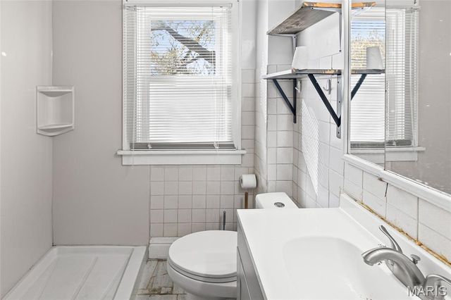 2407 E Main Street, Belleville, IL 62221