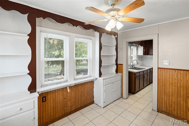 2407 E Main Street, Belleville, IL 62221