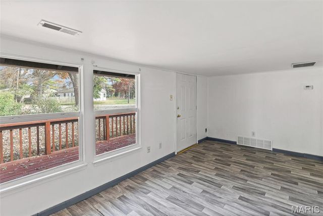 2407 E Main Street, Belleville, IL 62221