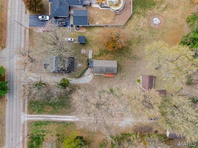 2407 E Main Street, Belleville, IL 62221