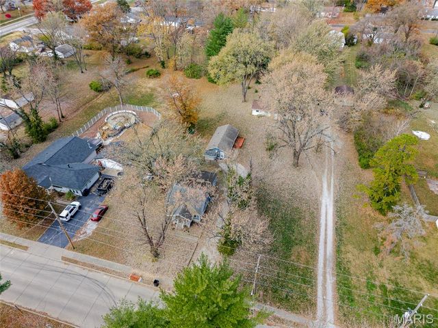 2407 E Main Street, Belleville, IL 62221