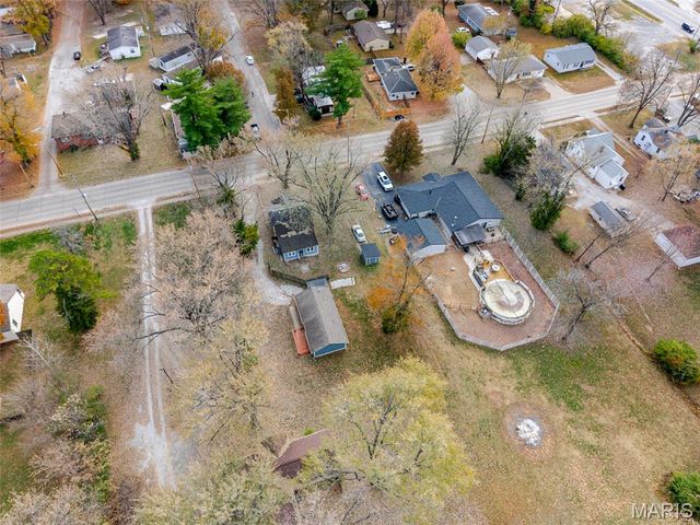 2407 E Main Street, Belleville, IL 62221