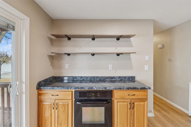 210 Market Avenue SW, Mitchellville, IA 50169