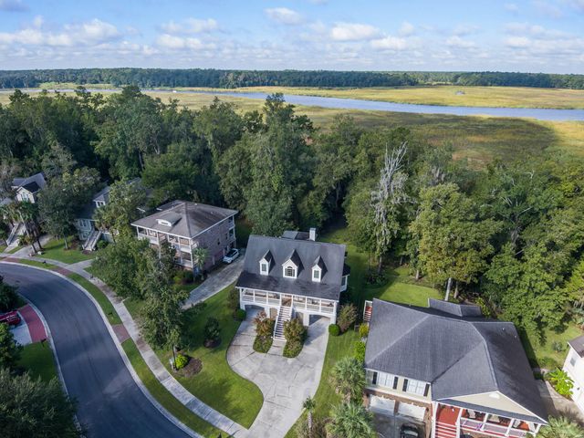 8657 Refuge Point Circle, North Charleston, SC 29420